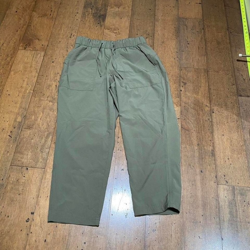 Old Navy Active green pants Size S